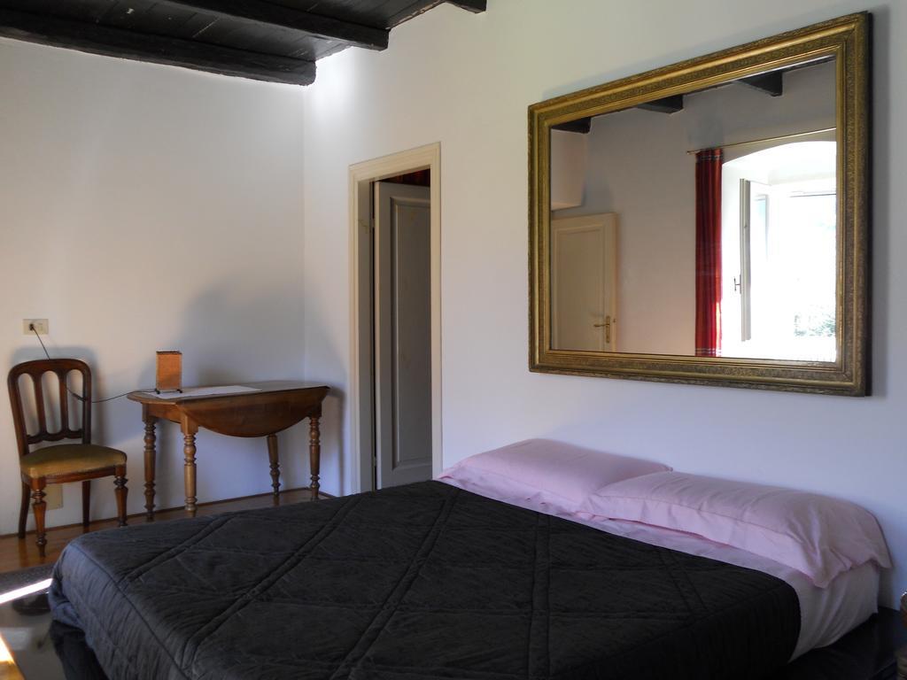 B&B L'Isola Piantedo Camera foto